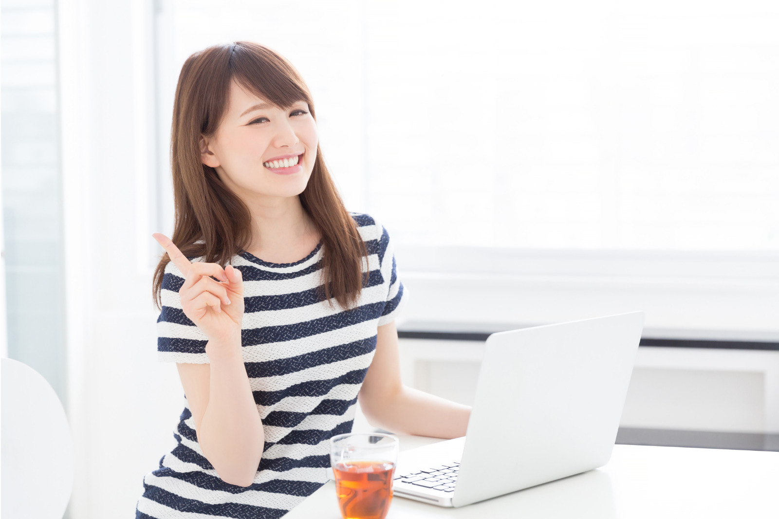 Japanese woman using a PC